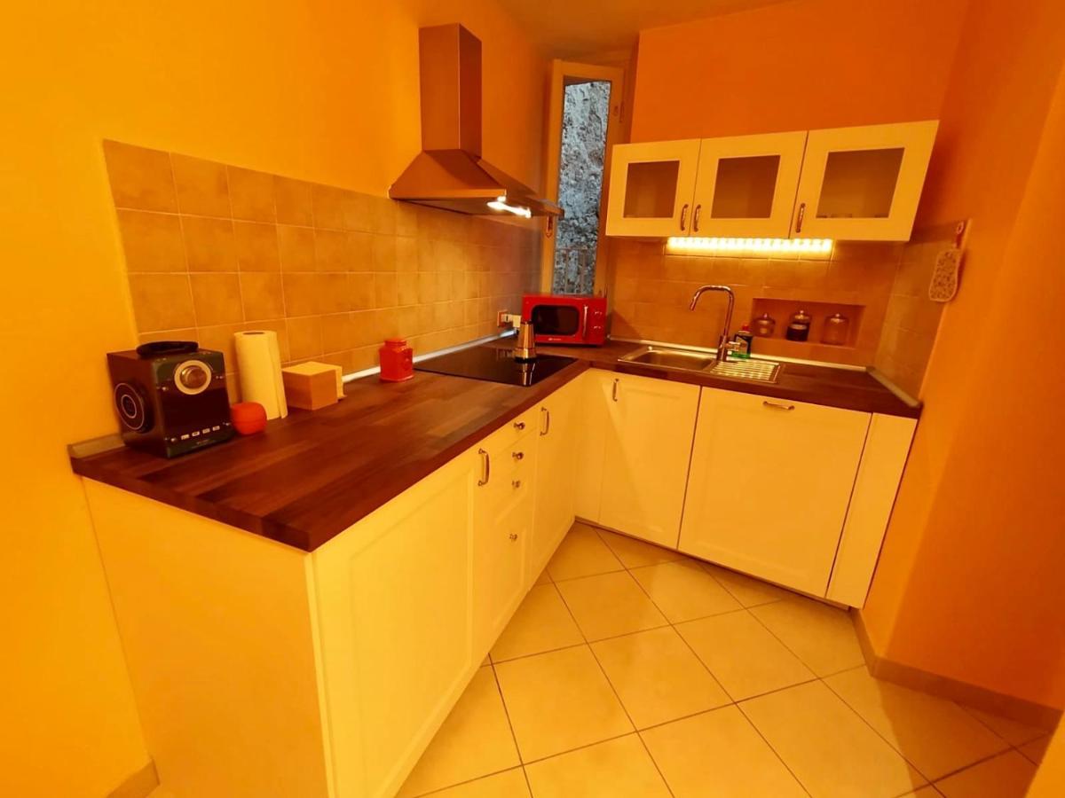 Piazza Napoleone Sweet Apartment Лукка Экстерьер фото